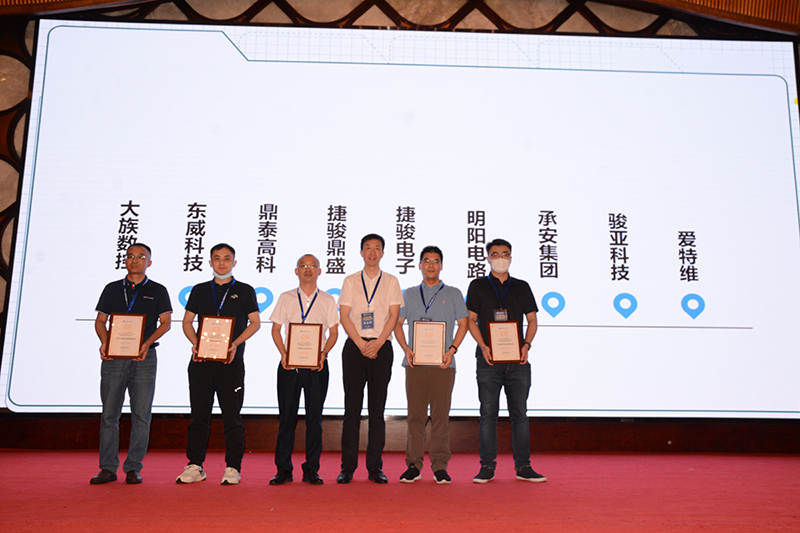 1679447476376884.jpg 02.jpg